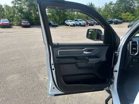 Used 2020 RAM 1500 Big Horn AWD/4WD image 22