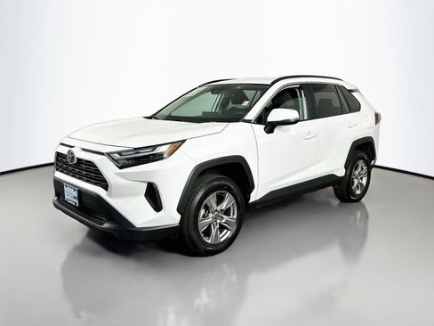 Used 2023 Toyota RAV4 XLE w/ XLE Grade Weather Package AWD/4WD image 4