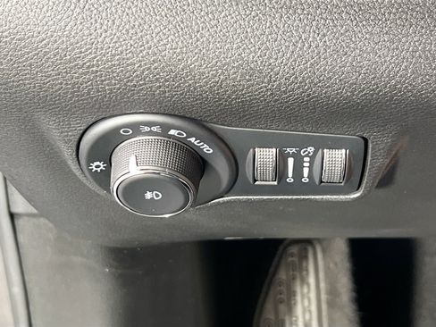 Used 2022 Jeep Compass Limited w/ Elite Group AWD/4WD image 10