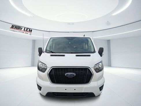 Used 2024 Ford Transit 350 XLT image 7