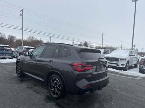 Used 2024 BMW X3 xDrive30i w/ Premium Package image 5