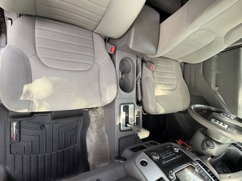 Used 2018 Nissan Frontier S RWD image 13