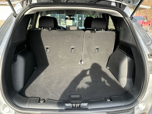 Used 2022 Ford Escape SE w/ Cold Weather Package image 6