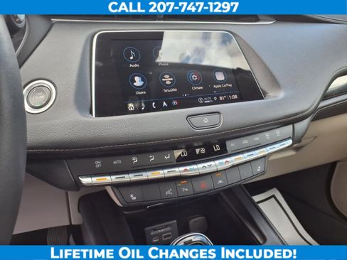 Used 2022 Cadillac XT4 Premium Luxury w/ Enhanced Visibility Package image 17