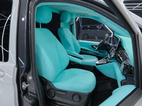 Used 2023 Mercedes-Benz Metris Passenger image 46