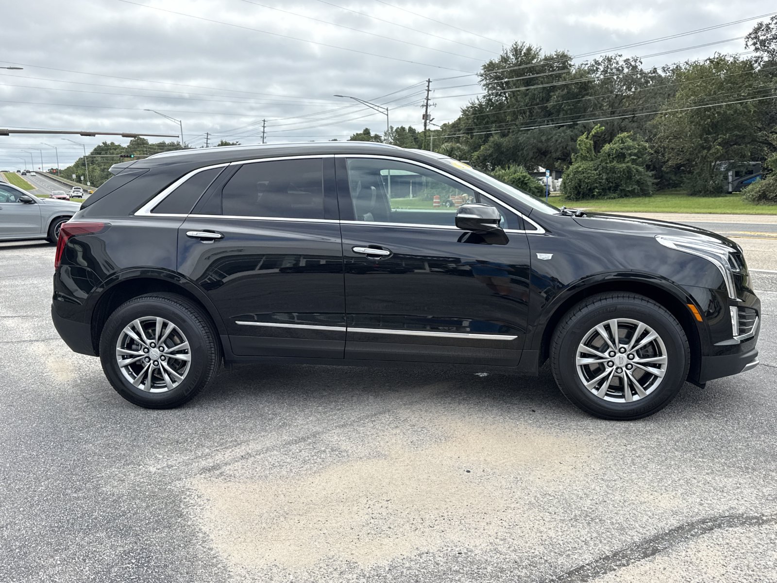 Used 2021 Cadillac XT5 Premium Luxury FWD image 6