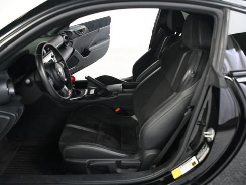 Used 2023 Toyota GR86 Premium RWD image 26