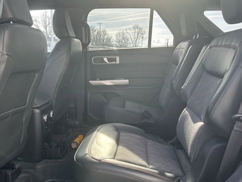 Certified 2022 Ford Explorer Timberline image 12