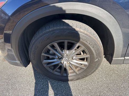 Used 2019 MAZDA CX-5 Touring image 8