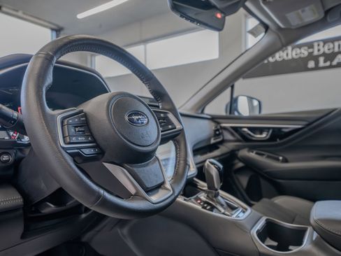 Used 2025 Subaru Outback Limited image 7