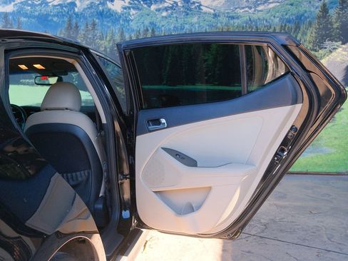 Used 2015 Kia Optima LX w/ Hybrid Convenience Package image 29