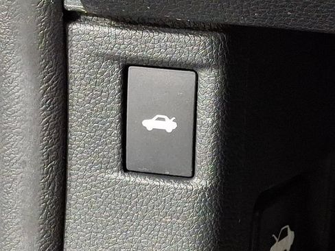 Used 2023 Honda Accord LX image 26