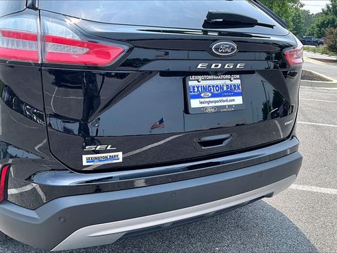 Used 2024 Ford Edge SEL w/ Convenience Package AWD/4WD image 7