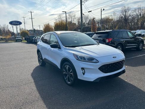 Certified 2022 Ford Escape SEL w/ SEL Stealth AWD Package image 3