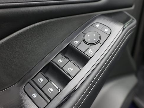 Used 2026 Nissan Rogue SL FWD image 17