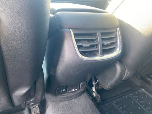 Used 2020 Chevrolet Malibu Premier image 18