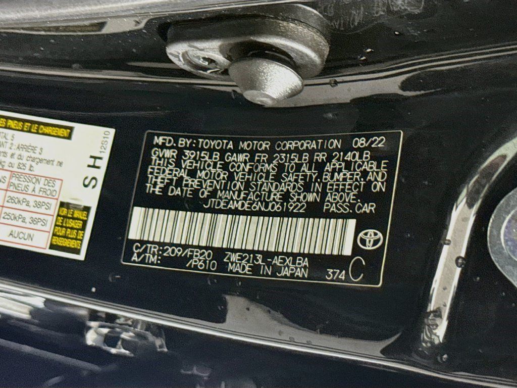 Used 2022 Toyota Corolla LE FWD image 39