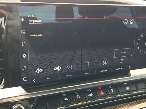 Used 2023 GMC Sierra 1500 Elevation AWD/4WD image 5