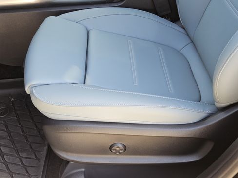 Certified 2026 Mercedes-Benz GLA 250 image 17