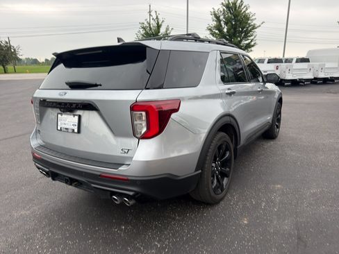 Used 2022 Ford Explorer ST w/ Equipment Group 401A AWD/4WD image 6