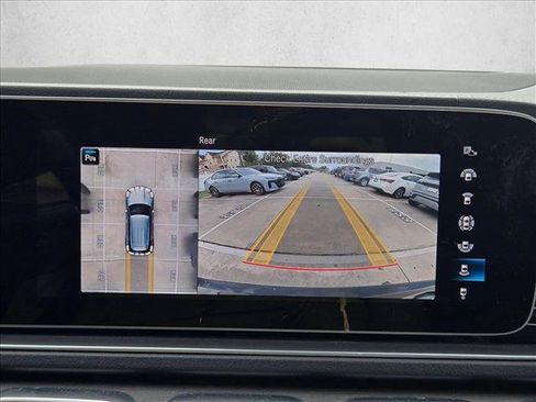 Used 2021 Mercedes-Benz GLE 580 4MATIC image 12