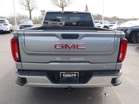 Certified 2026 GMC Sierra 1500 SLT AWD/4WD image 9