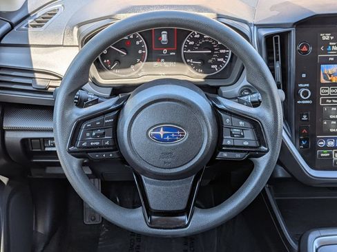 Used 2025 Subaru Crosstrek 2.5i Premium AWD/4WD image 19