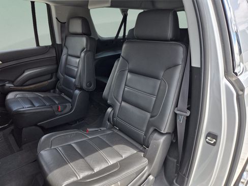Used 2019 GMC Yukon XL Denali w/ Open Road Package AWD/4WD image 8