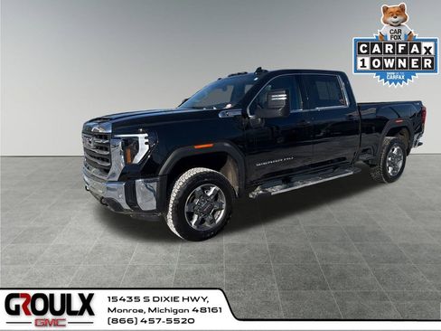 Used 2026 GMC Sierra 2500 SLE w/ SLE Value Package; image 1