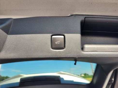 Used 2023 Ford Escape ST-Line w/ Tech Pack #1 AWD/4WD image 9