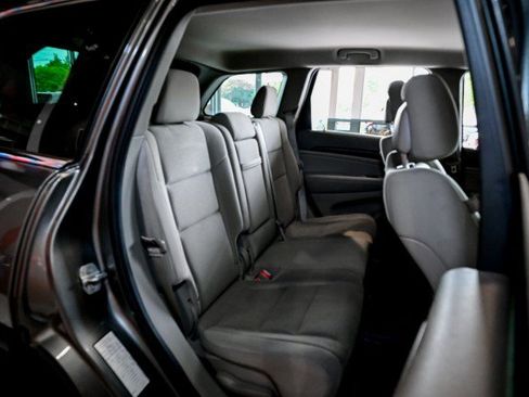 Used 2012 Jeep Grand Cherokee Laredo w/ Laredo E Group AWD/4WD image 20