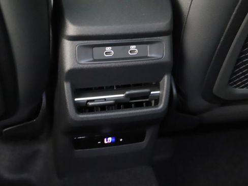New 2026 Audi Q3 quattro 2.0T AWD/4WD image 21