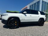 Used 2025 Rivian R1S Premium image 2