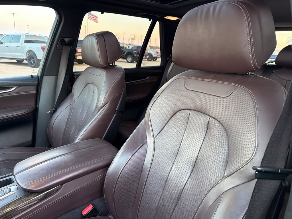 Used 2017 BMW X5 xDrive50i AWD/4WD image 22