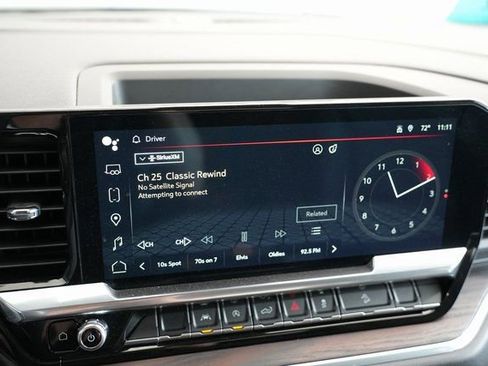 Used 2022 GMC Sierra 1500 SLT w/ X31 Off-Road Package image 28