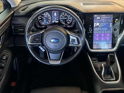 Used 2022 Subaru Outback Premium image 14