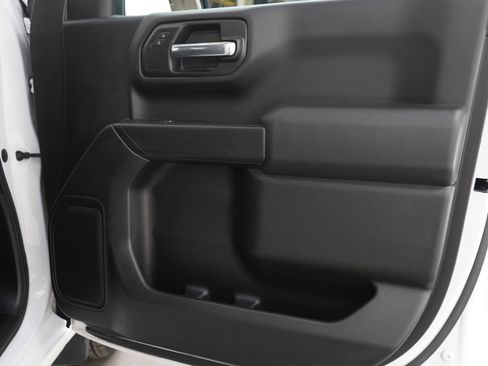 Used 2019 Chevrolet Silverado 1500 W/T w/ WT Convenience Package image 9