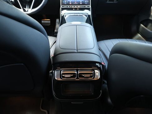 Used 2023 Mercedes-Benz S 500 4MATIC w/ AMG Line image 30