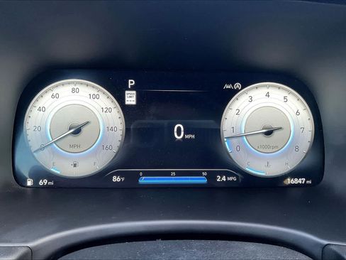 Used 2025 Hyundai Palisade Calligraphy image 17