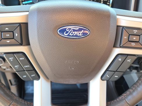 Used 2019 Ford F150 King Ranch w/ Equipment Group 601A Luxury image 30