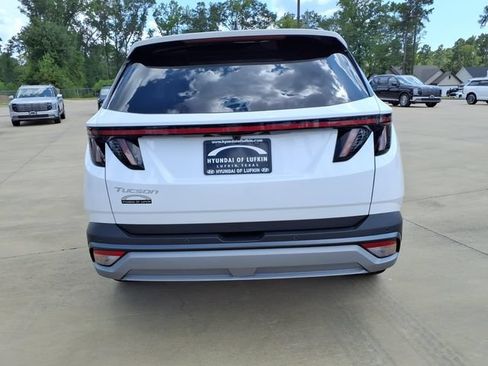 New 2026 Hyundai Tucson Limited FWD image 3