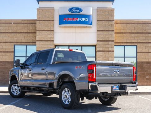 New 2026 Ford F250 XLT w/ XLT Premium Package AWD/4WD image 7