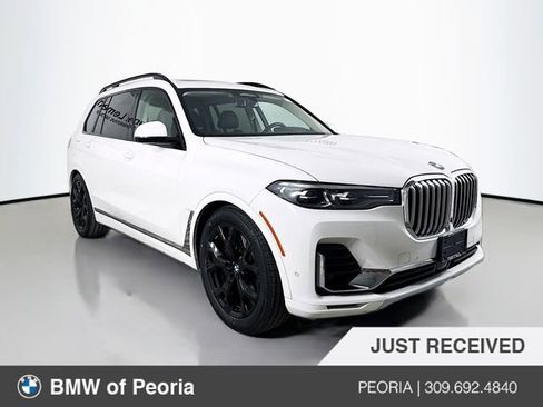 Used 2022 BMW X7 xDrive40i w/ Premium Package image 1