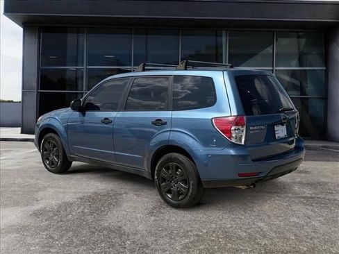 Used 2010 Subaru Forester 2.5X AWD/4WD image 3