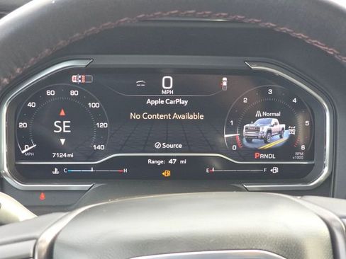 Used 2025 GMC Sierra 2500 AT4X image 15