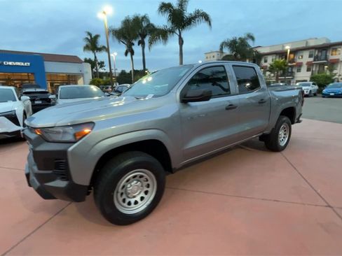 Used 2023 Chevrolet Colorado W/T w/ WT Convenience Package II image 4