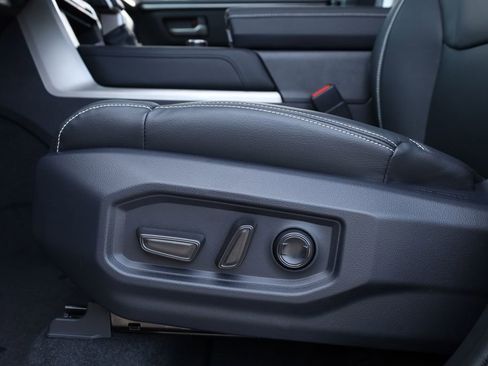 New 2026 Toyota Tundra Limited image 17