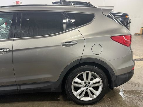 Used 2016 Hyundai Santa Fe Sport 2.0T w/ Option Group 05 AWD/4WD image 14