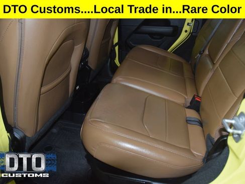 Used 2022 Jeep Wrangler Unlimited Sahara w/ Cold Weather Group AWD/4WD image 44