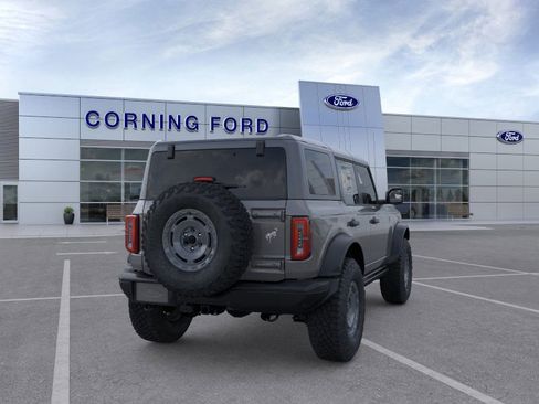 New 2025 Ford Bronco Badlands w/ Sasquatch Package image 8